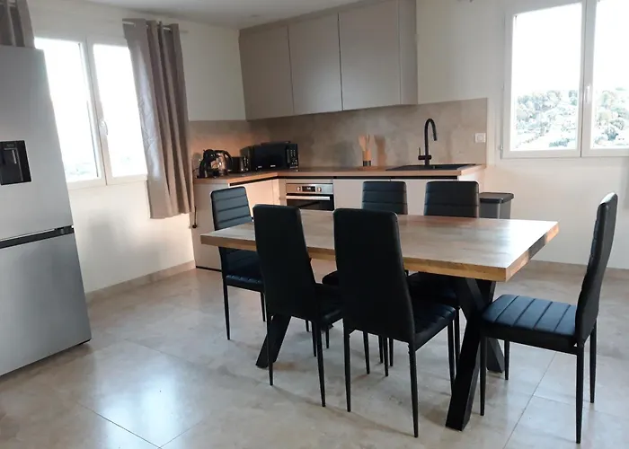 Maioun Cremat Apartman